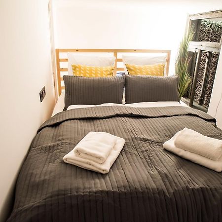 Very Stylish And Fresh Studio Home In The Center Budapest Esterno foto