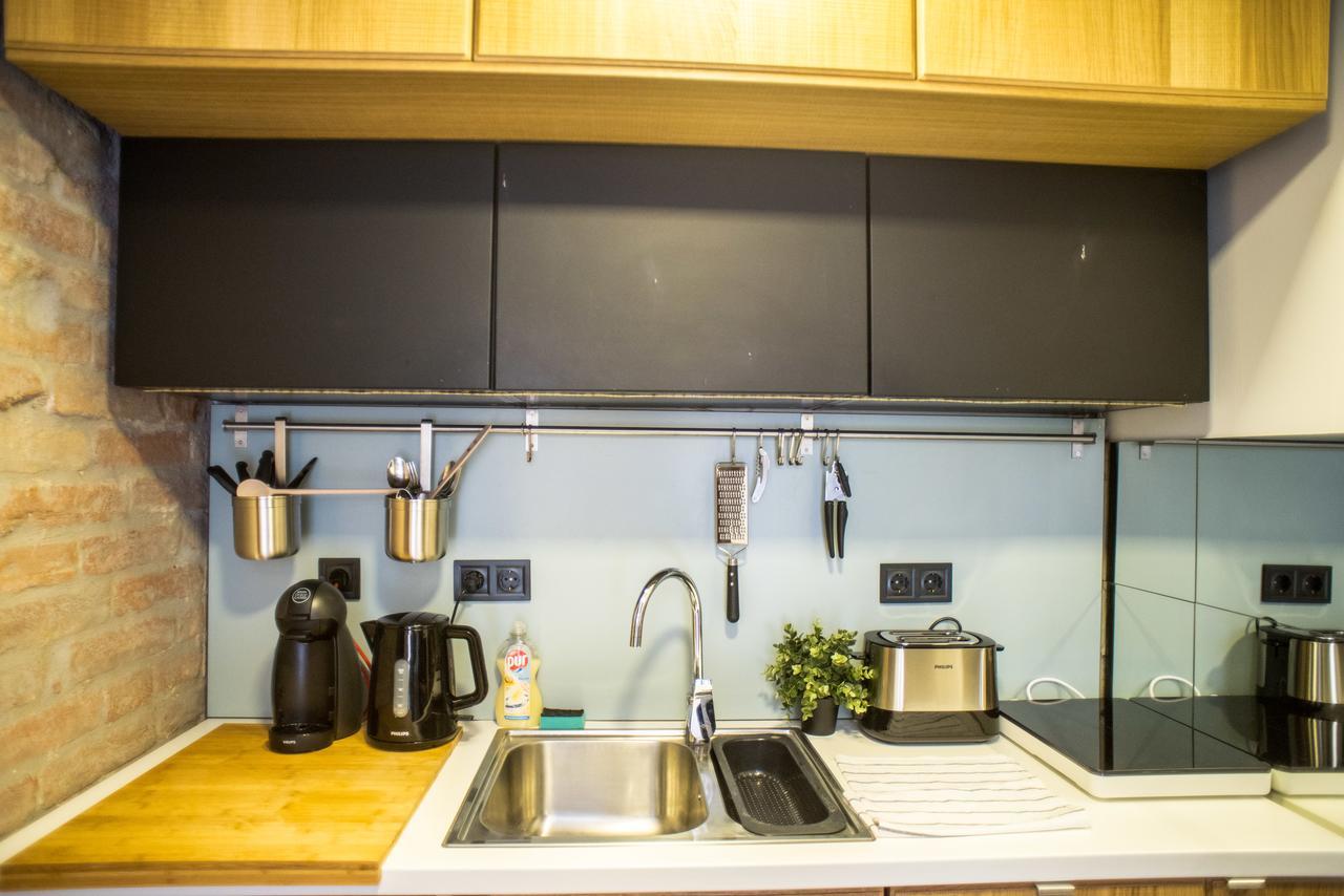 Very Stylish And Fresh Studio Home In The Center Budapest Esterno foto